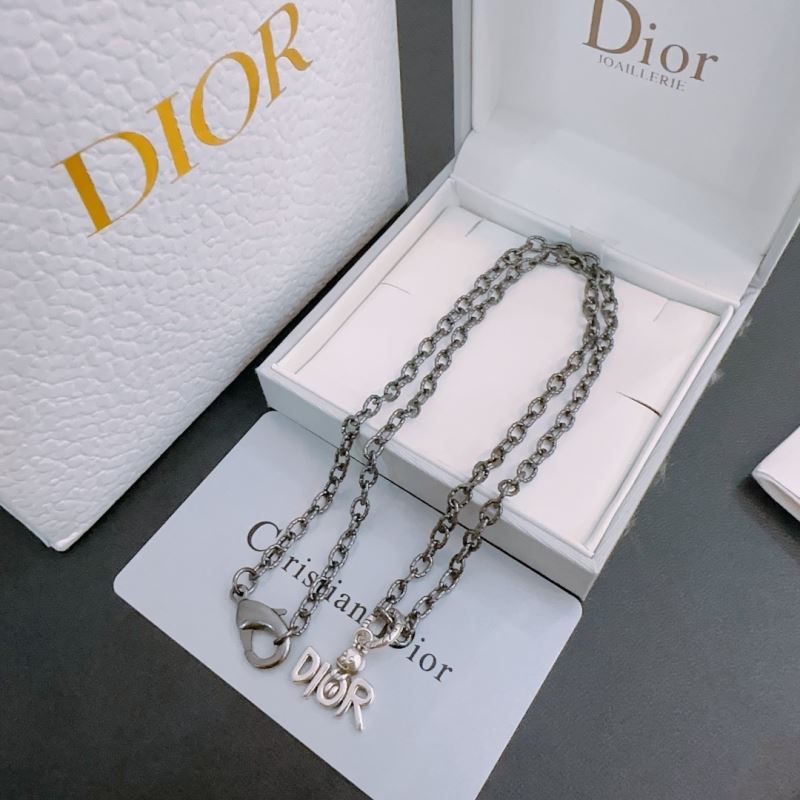 chr1st1an D10r necklaces